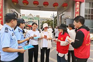 伍德：当湖人的球员和教练都得接受更多批评 哈姆根本不在乎